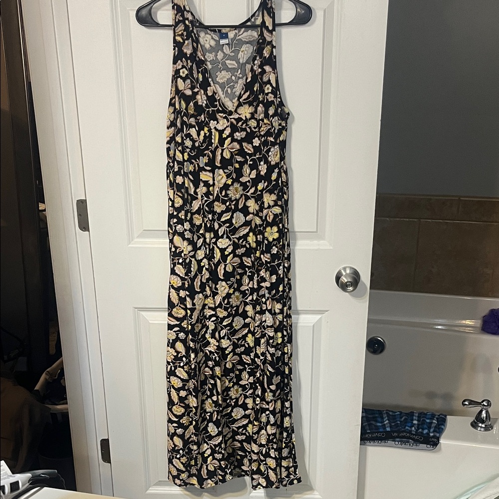Old Navy Black Floral Maxi Dress